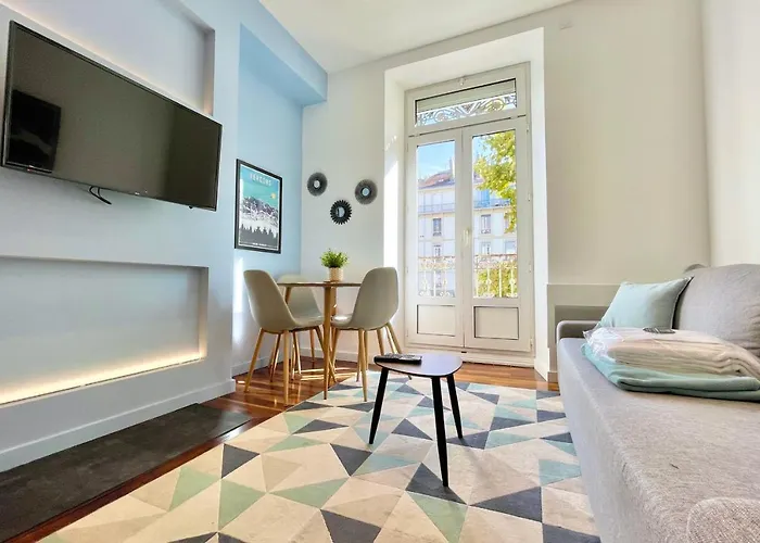 #cc Le Cadet Jean Jaures A B And E Tramway T2 Equipped